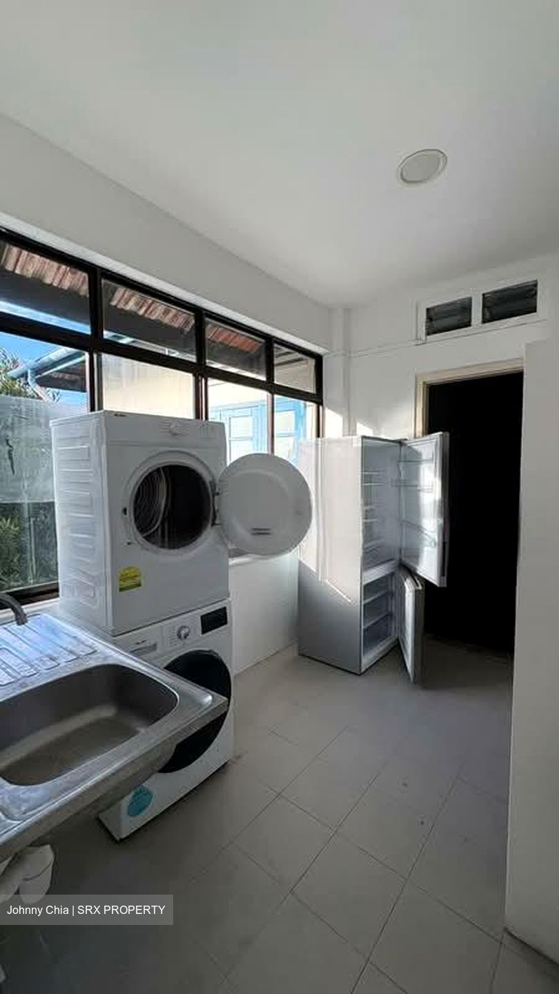 Lowland Road (D19), Apartment #530480911